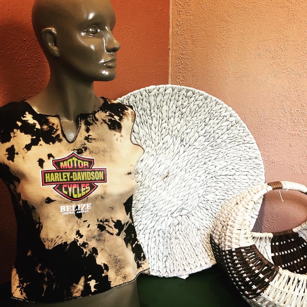 BLEACHED HARLEY DAVIDSON CROP